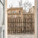 Lovely With Balcony In Sagrada Familia شقة برشلونة